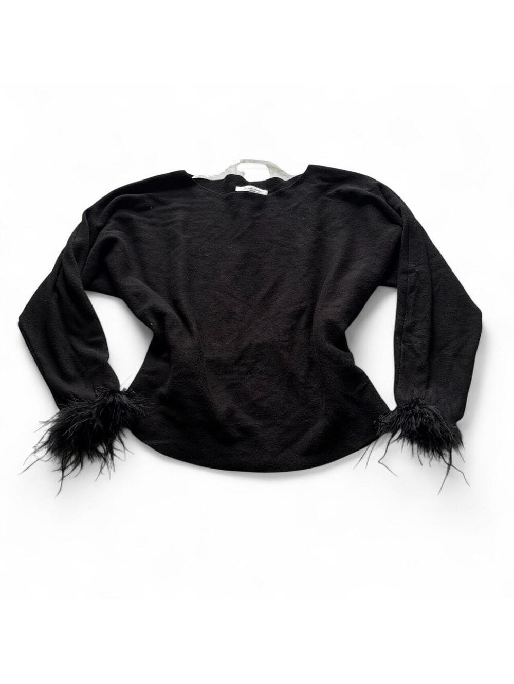 Sioni Milano Black Feather Cuff Sweater 🖤🪶